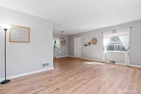 Living - 141 Napoleon Dr, Kettering, OH 45429 photo 1 of 11