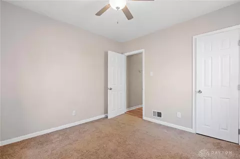 Bedroom - 141 Napoleon Dr, Kettering, OH 45429 photo 5 of 8