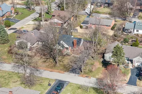 View/Area - 141 Napoleon Dr, Kettering, OH 45429 photo 2 of 8