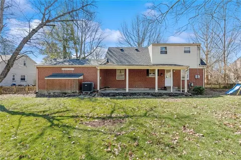 Exterior - 141 Napoleon Dr, Kettering, OH 45429 photo 5 of 9