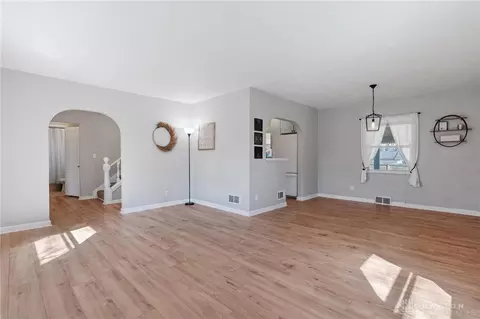 Living - 141 Napoleon Dr, Kettering, OH 45429 photo 3 of 11