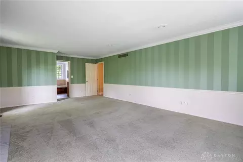 Bedroom - 533 Lockerbie Ln, Kettering, OH 45429 photo 2 of 12