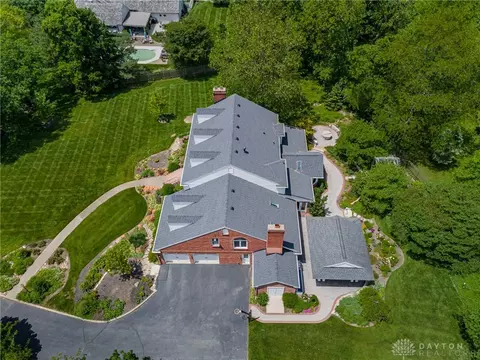 View/Area - 533 Lockerbie Ln, Kettering, OH 45429 photo 1 of 2