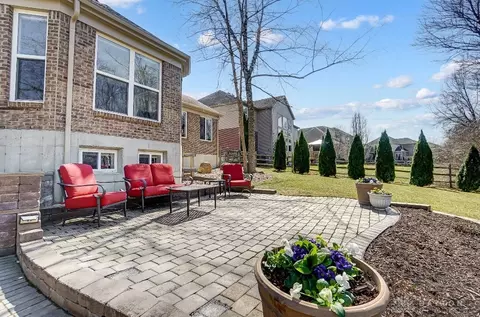 Exterior - 791 Ascot Dr, Maineville, OH 45039 photo 9 of 16