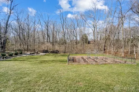 Exterior - 791 Ascot Dr, Maineville, OH 45039 photo 13 of 16