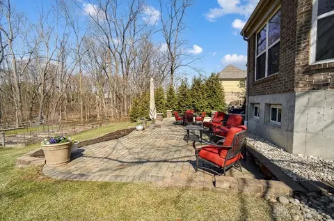 Exterior - 791 Ascot Dr, Maineville, OH 45039 photo 8 of 16