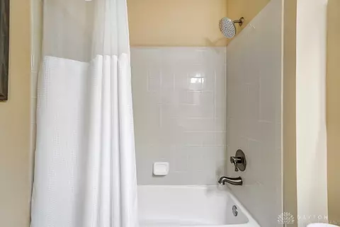 Bath - 791 Ascot Dr, Maineville, OH 45039 photo 14 of 14