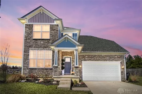 5477 Wellesley Trl, Waynesville, OH 45068
