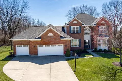 2314 Appleblossom Dr, Miamisburg, OH 45342