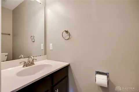 1626 Farrington Dr, Kettering, OH 45420 photo 29