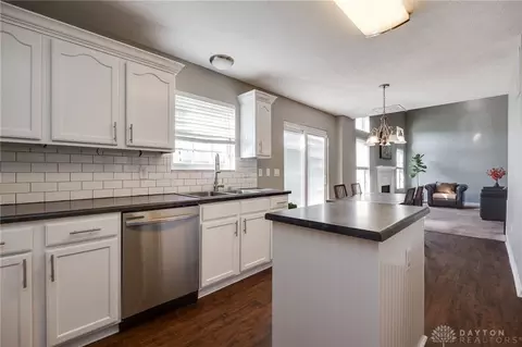 1626 Farrington Dr, Kettering, OH 45420 photo 27