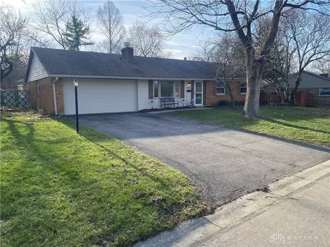 275 Boyce Rd, Dayton, OH 45458