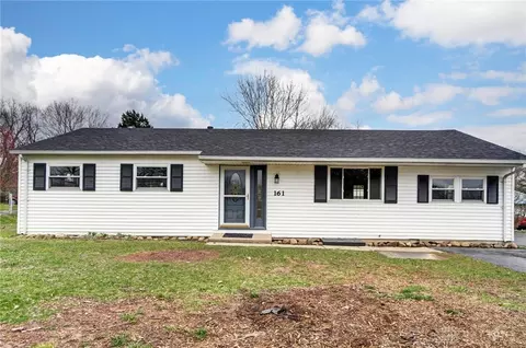 161 S Walnut St, Carlisle, OH 45005