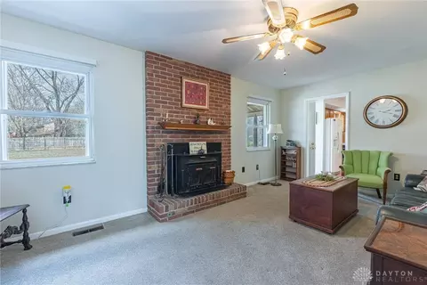 317 Blackstone Dr, Centerville, OH 45459 photo 7