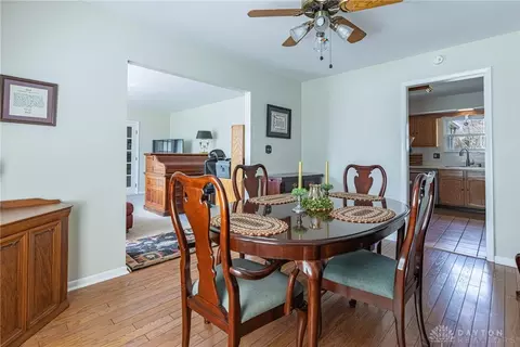 317 Blackstone Dr, Centerville, OH 45459 photo 4
