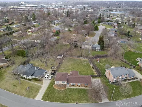 317 Blackstone Dr, Centerville, OH 45459 photo 40