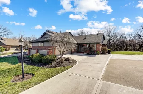 9430 Sugar Bend Trl, Dayton, OH 45458