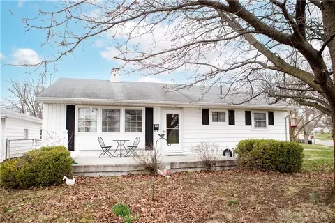 2866 Galewood St, Kettering, OH 45420