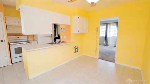 2866 Galewood St, Kettering, OH 45420 photo 7