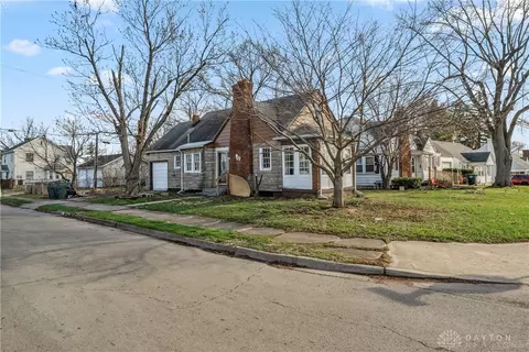 201 Ashwood Ave, Dayton, OH 45405