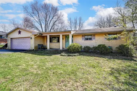 195 E Lytle 5 Points Rd, Centerville, OH 45458 photo 2