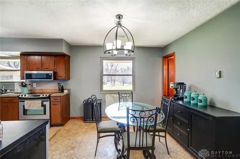 195 E Lytle 5 Points Rd, Centerville, OH 45458 photo 4