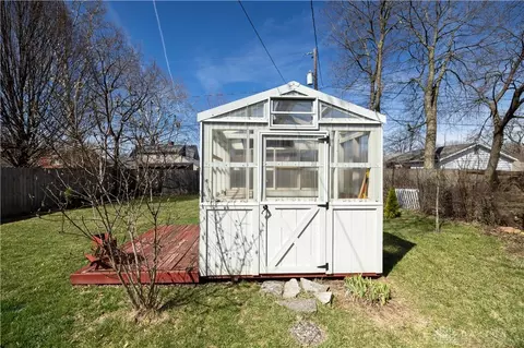 Exterior - 1837 Longview Dr, Springfield, OH 45504 photo 6 of 8