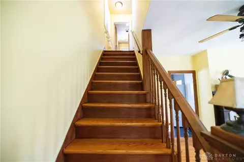 Entry Way - 1837 Longview Dr, Springfield, OH 45504 photo 2 of 3