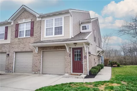 1757 Weatherstone Cir, Monroe, OH 45050