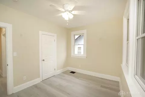 1384 W Galbraith Rd, Cincinnati, OH 45231 photo 19