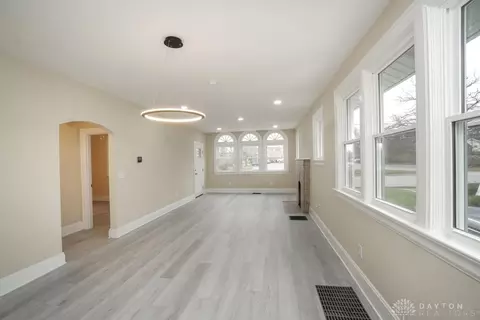 1384 W Galbraith Rd, Cincinnati, OH 45231 photo 7