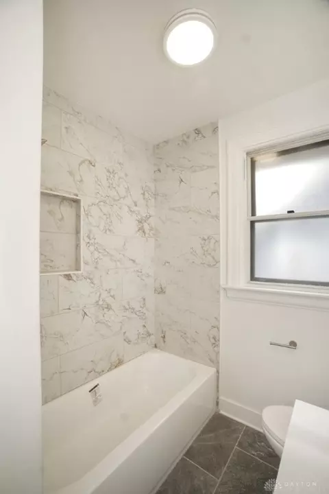 1384 W Galbraith Rd, Cincinnati, OH 45231 photo 21