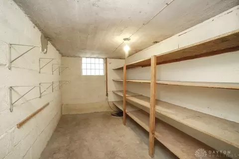 1384 W Galbraith Rd, Cincinnati, OH 45231 photo 38