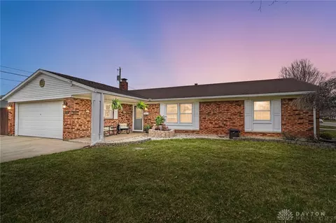1501 Cheshire Rd, Troy, OH 45373
