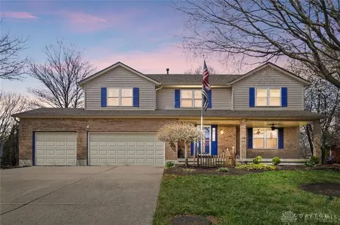 8111 Surrey Brook Pl, West Chester, OH 45069