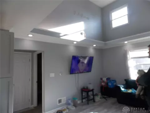12 Walnut Rd, Medway, OH 45341 photo 9