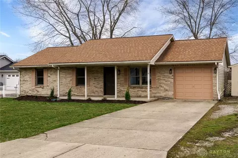 21 Western Ave, Jamestown, OH 45335
