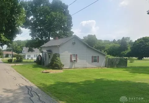 9838 Arch St, Germantown, OH 45327