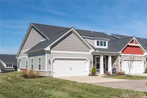 625 Bungalow Ct, Beavercreek, OH 45430