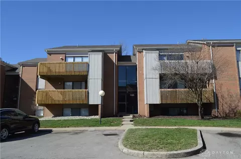 1103 Arrowhead Xing #A, Dayton, OH 45449