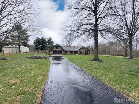 731 E Lower Springboro Rd, Springboro, OH 45066 photo 2