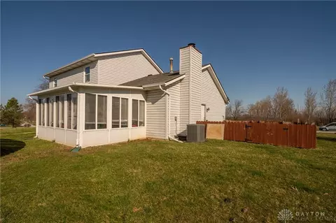 2375 Greenknoll Dr, Springfield, OH 45502 photo 48