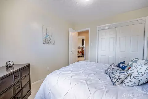 Bedroom - 983 Gardner Rd, Kettering, OH 45429 photo 2 of 4