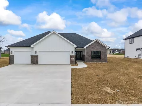 2206 Northbridge Trl, Troy, OH 45373