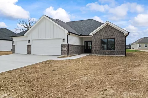 2206 Northbridge Trl, Troy, OH 45373 photo 5