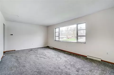 446 E 4th St, Franklin, OH 45005 photo 4