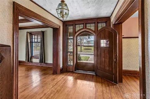 2301 E High St, Springfield, OH 45505 photo 7