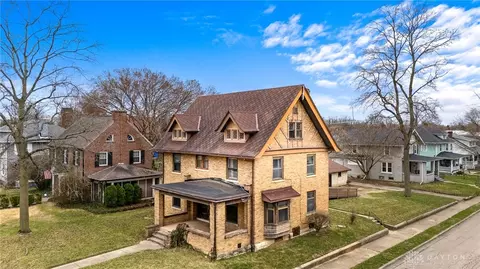 2301 E High St, Springfield, OH 45505 photo 2