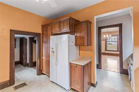 2301 E High St, Springfield, OH 45505 photo 27