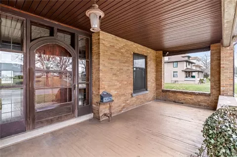2301 E High St, Springfield, OH 45505 photo 4